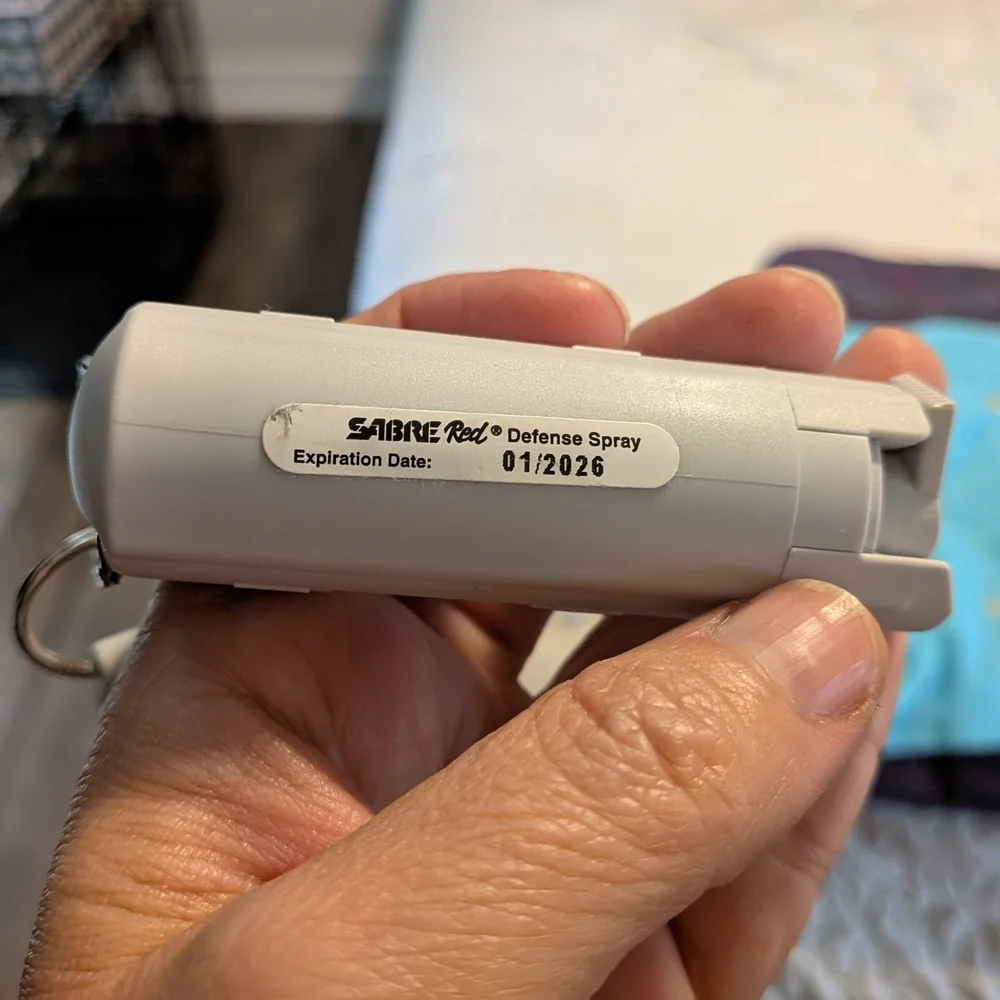 SABRE Red Defense Spray Keychain - White Personal Safety‎ Device